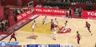 实力碰撞球场上演极致可期精彩赛事